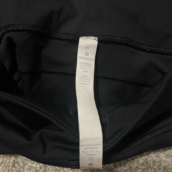 Lululemon Fast & Free 7/8 Leggings - Picture 3 of 3